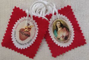 ESCAPULARIO PEQUEÑO CORAZON DE JESUS EN TELA Y FIELTRO