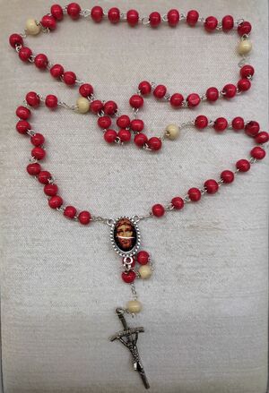ROSARIO PRECIOSISIMA SANGRE MADERA METAL