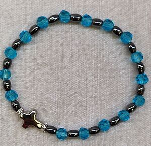BRAZALETE CRISTAL TURQUESA HEMATÍES 6X4 MM