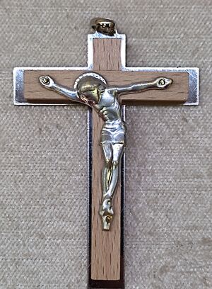 CRUCIFIJO METAL Y MADERA (RE. 1582 D)