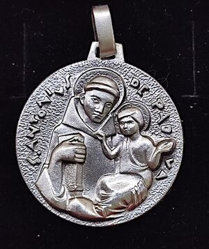 MEDALLA SAN ANTONIO YELES METAL PLATEADA 3 CM.