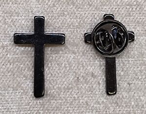 PIN CRUZ OSCURA METAL (REF.1010) 2X1MM