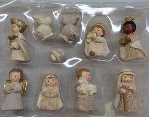 NACIMIENTO INFANTIL 10 FIGURAS DE 5 CM R3 CAJA TRANSPARENTE TELA ESPIGADA TONOS MARRONES 10023299
