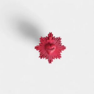 BROCHE SAGRADO CORAZÓN METAL ESMALTADO ROJO CARMÍN