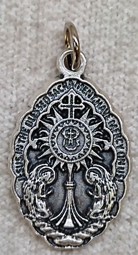 MEDALLA PLATEADA JESUS SACRAMENTADO 25 MM. - SAV24-A